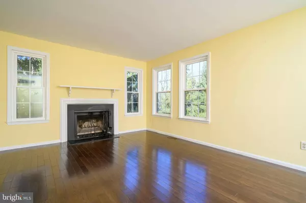 218 MANSION HOUSE DR #101A, West Chester, PA 19382