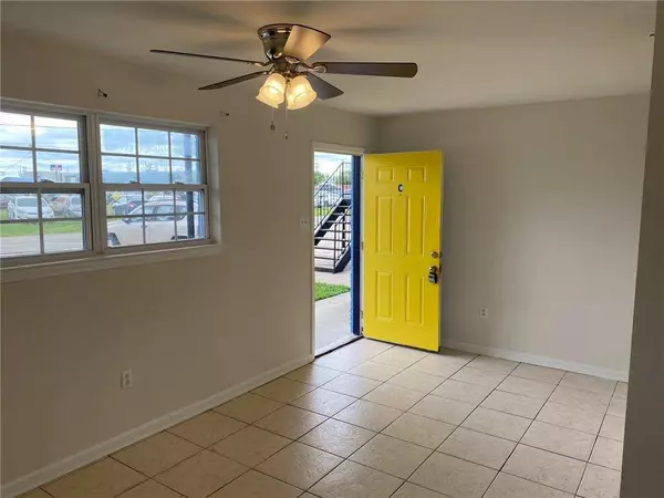 864 CARMADELLE ST, Marrero, LA 70072