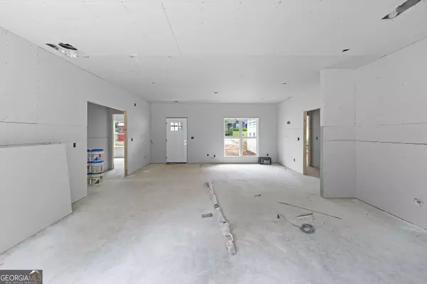 65 Water Oak TRL, Covington, GA 30014