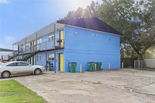 864 CARMADELLE ST, Marrero, LA 70072