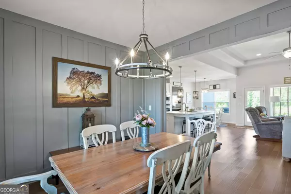 100 Red Fox TRL, Newnan, GA 30263