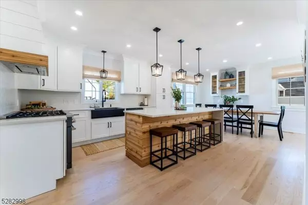 453 W Grove St, Westfield Town, NJ 07090