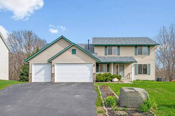 413 Durango DR, Roberts, WI 54023