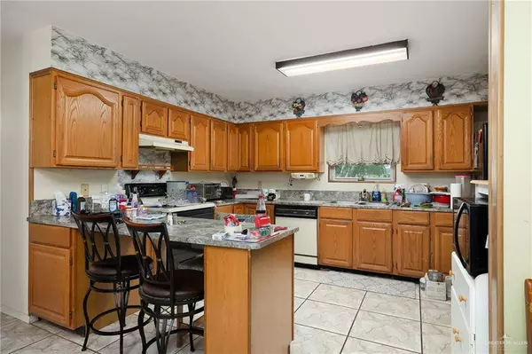 203 Walter Wagers ST, Weslaco, TX 78599