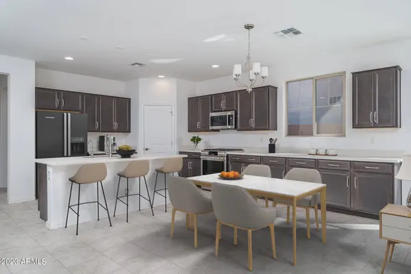 12113 W LUXTON Lane, Avondale, AZ 85323