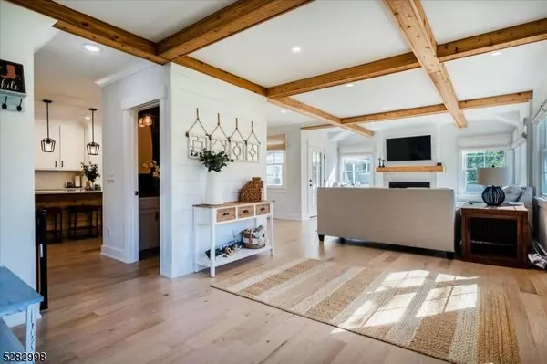 453 W Grove St, Westfield Town, NJ 07090