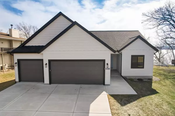 118 Palisade Court, Merrimac, WI 53561