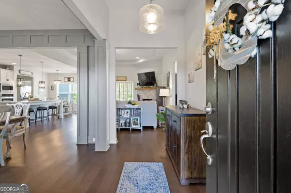 100 Red Fox TRL, Newnan, GA 30263