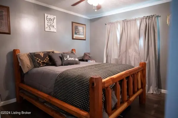 1555 N Highway 333, Webster, KY 40176