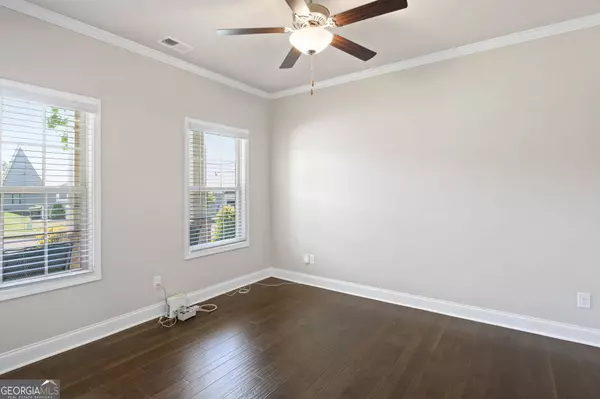 110 Maple Leaf RD, Sharpsburg, GA 30277