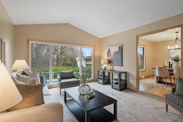 3040 Jewel LN N, Plymouth, MN 55447