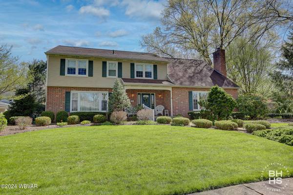 1002 CANTERBURY RD, Williamsport, PA 17701