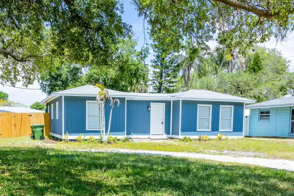 2773 BAY ST, Sarasota, FL 34237