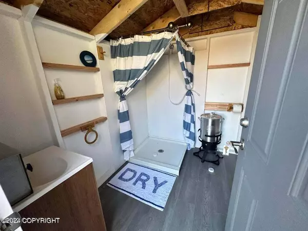 12058 S Halbert ST, Wasilla, AK 99654