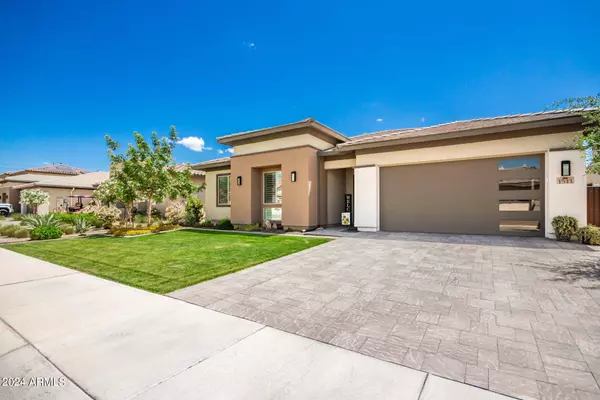 1511 E LYNX Way, Gilbert, AZ 85298