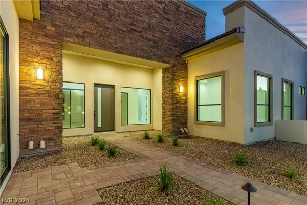 7052 Maverick Street, Las Vegas, NV 89131