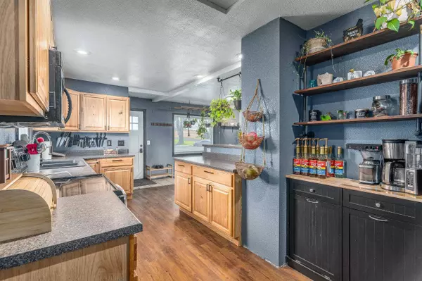 120 SE South 1st St, Creston, WA 99117