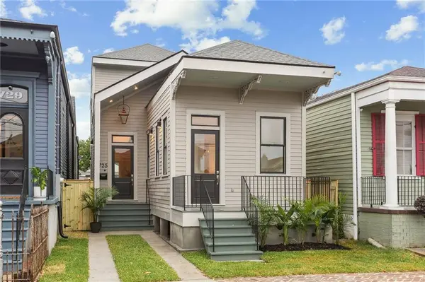 725 9TH ST, New Orleans, LA 70115