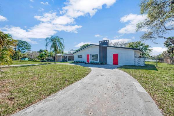 7603 Santa Rosa Pkwy, Fort Pierce, FL 34951