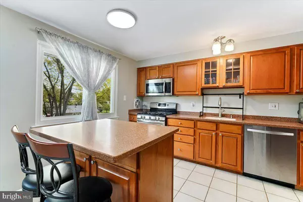 26 WILLIAMS DR, Aston, PA 19014