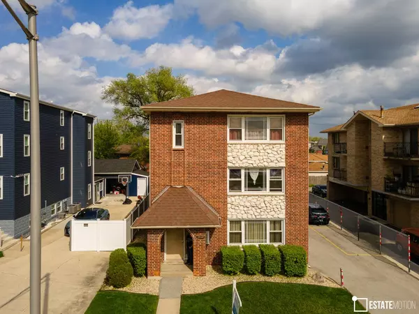 9821 S RIDGELAND, Oak Lawn, IL 60453