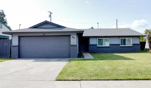 948 Harvard Avenue, Clovis, CA 93612