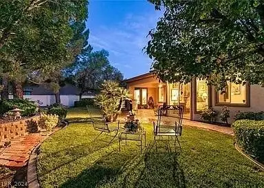 800 Aquitaine Court, Las Vegas, NV 89145