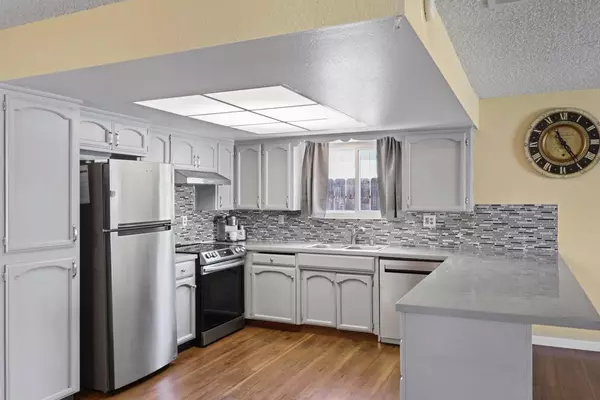 948 Harvard Avenue, Clovis, CA 93612