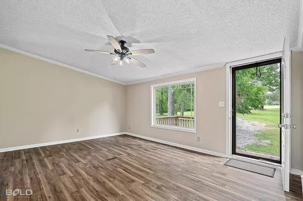 8721 Buncombe Road, Shreveport, LA 71129