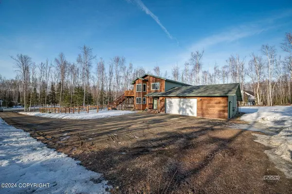 1920 S Countrywood DR, Wasilla, AK 99623