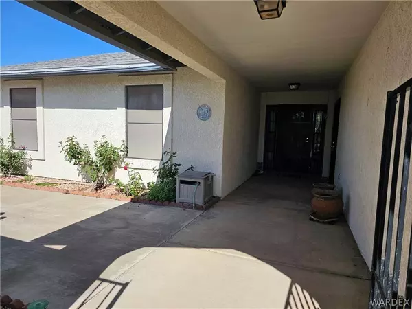 3684 N Roosevelt ST, Kingman, AZ 86409