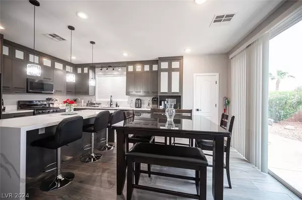 2131 Saddlebill Court, North Las Vegas, NV 89084