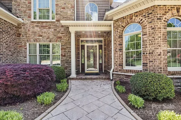 115 Wexford PT, Hickory, NC 28601