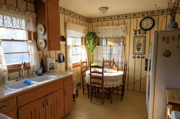 6008 Zenith AVE S, Edina, MN 55410