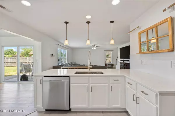 594 Heartwood Drive, Leland, NC 28479