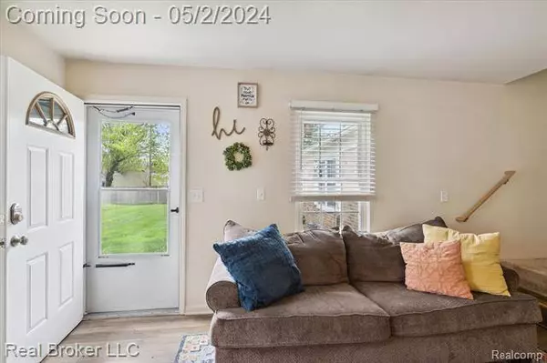 1665 WINGATE Boulevard, Ypsilanti, MI 48198