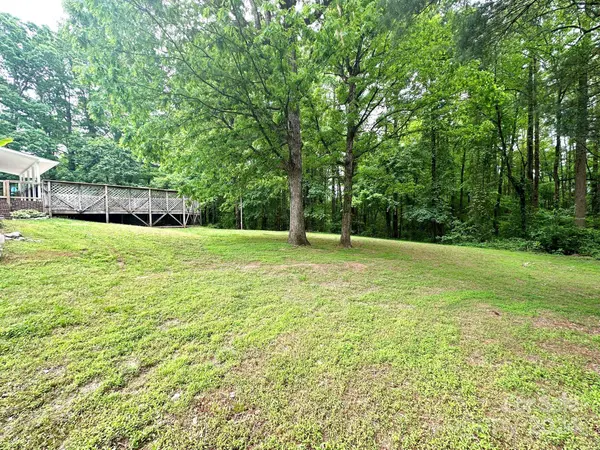 2555 S Nc 16 HWY, Newton, NC 28658