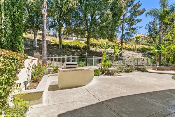 20 Lawnridge, Rancho Santa Margarita, CA 92679