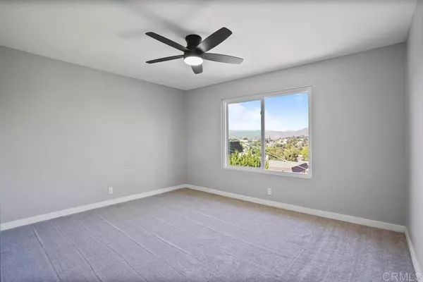 806 E 4Th AVE #19, Escondido, CA 92025