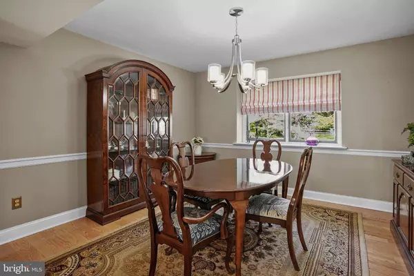 1260 QUARRY COMMONS DR, Yardley, PA 19067