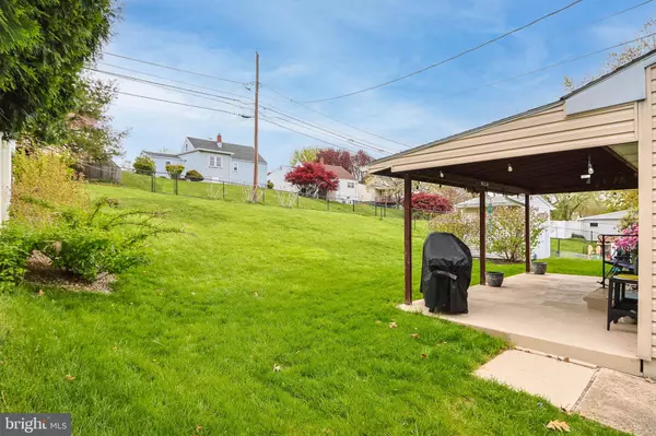 2629 SEIP AVE, Easton, PA 18045