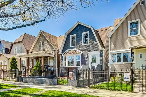 3514 S Mozart Street, Chicago, IL 60632