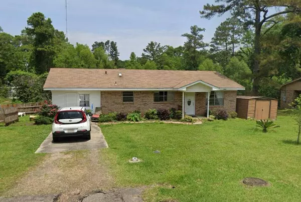 101 Shelbourne St, Purvis, MS 39475