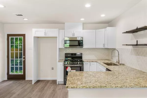 428 Alice Street, Arlington, TX 76010