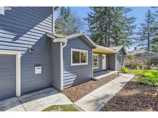 840 NE 112TH AVE, Portland, OR 97220