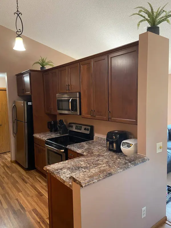 13945 81st AVE N, Maple Grove, MN 55311