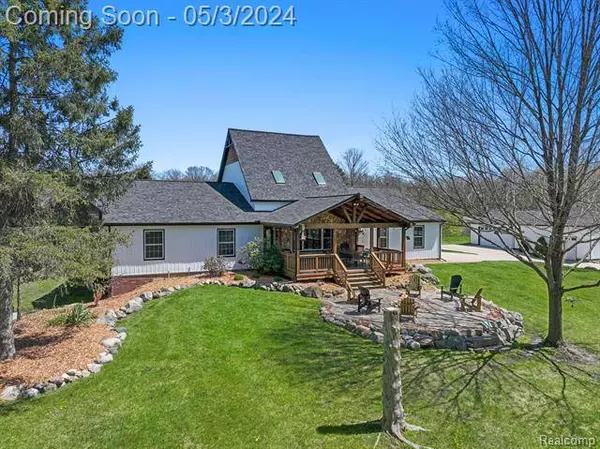 7291 Cedar Lake Road, Pinckney, MI 48169