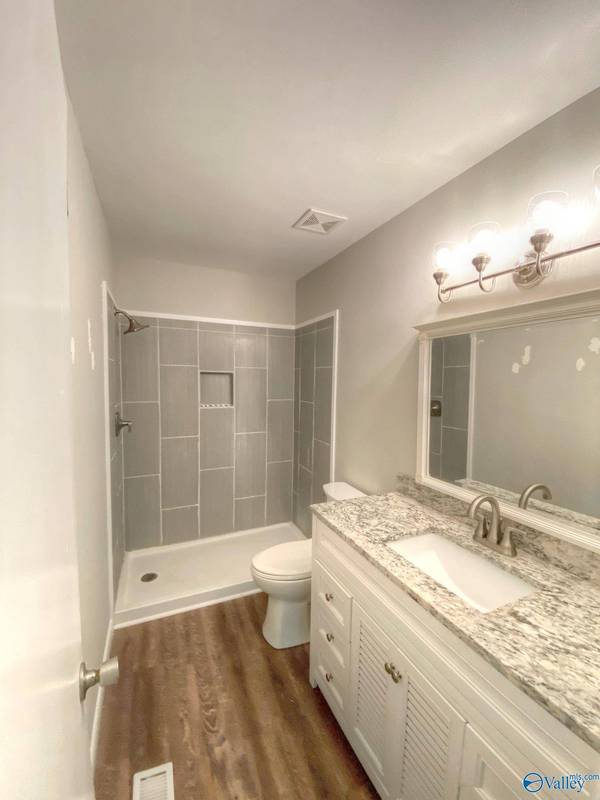 1002 Sharpsburg Drive SE, Huntsville, AL 35803