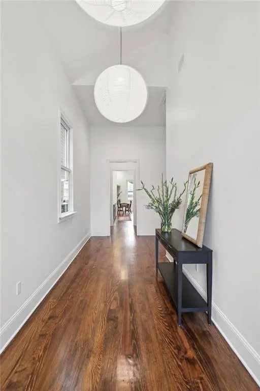 725 9TH ST, New Orleans, LA 70115