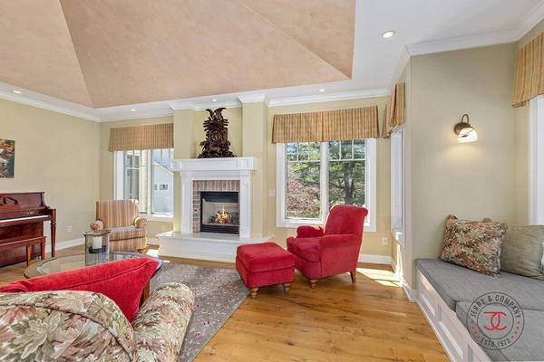 309 S Lakeshore Drive, Holland, MI 49424